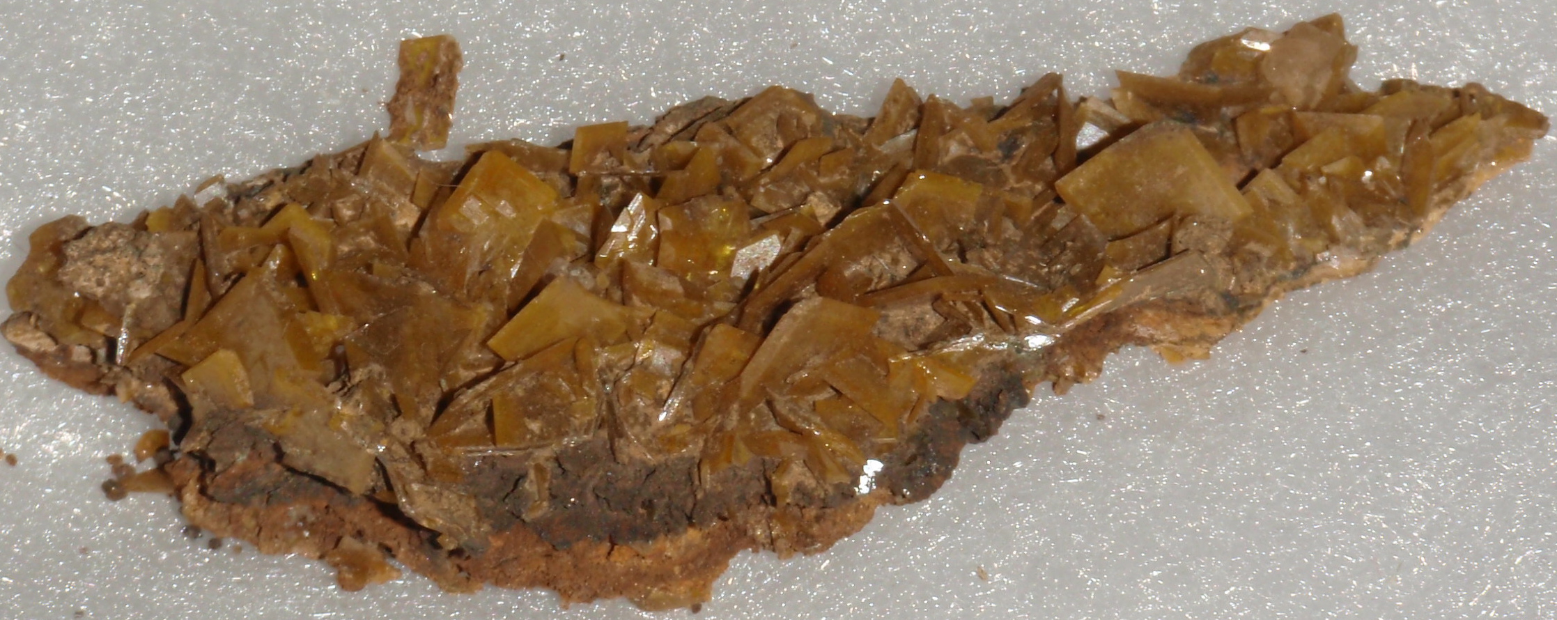 wulfenite